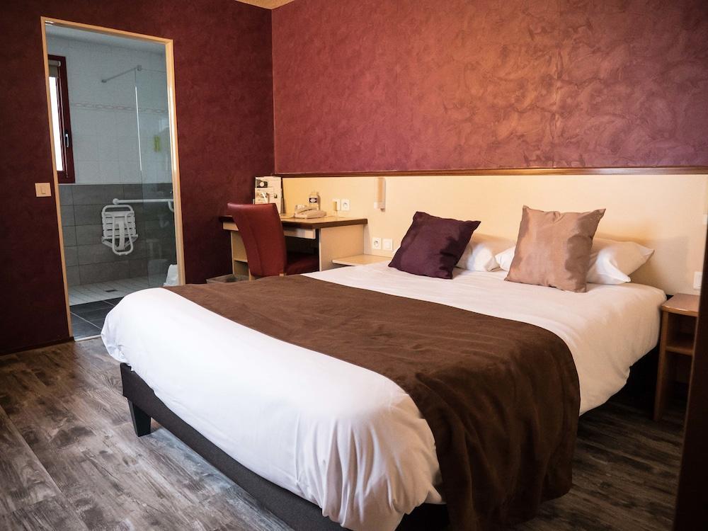Brit Hotel Landivisiau Eksteriør bilde