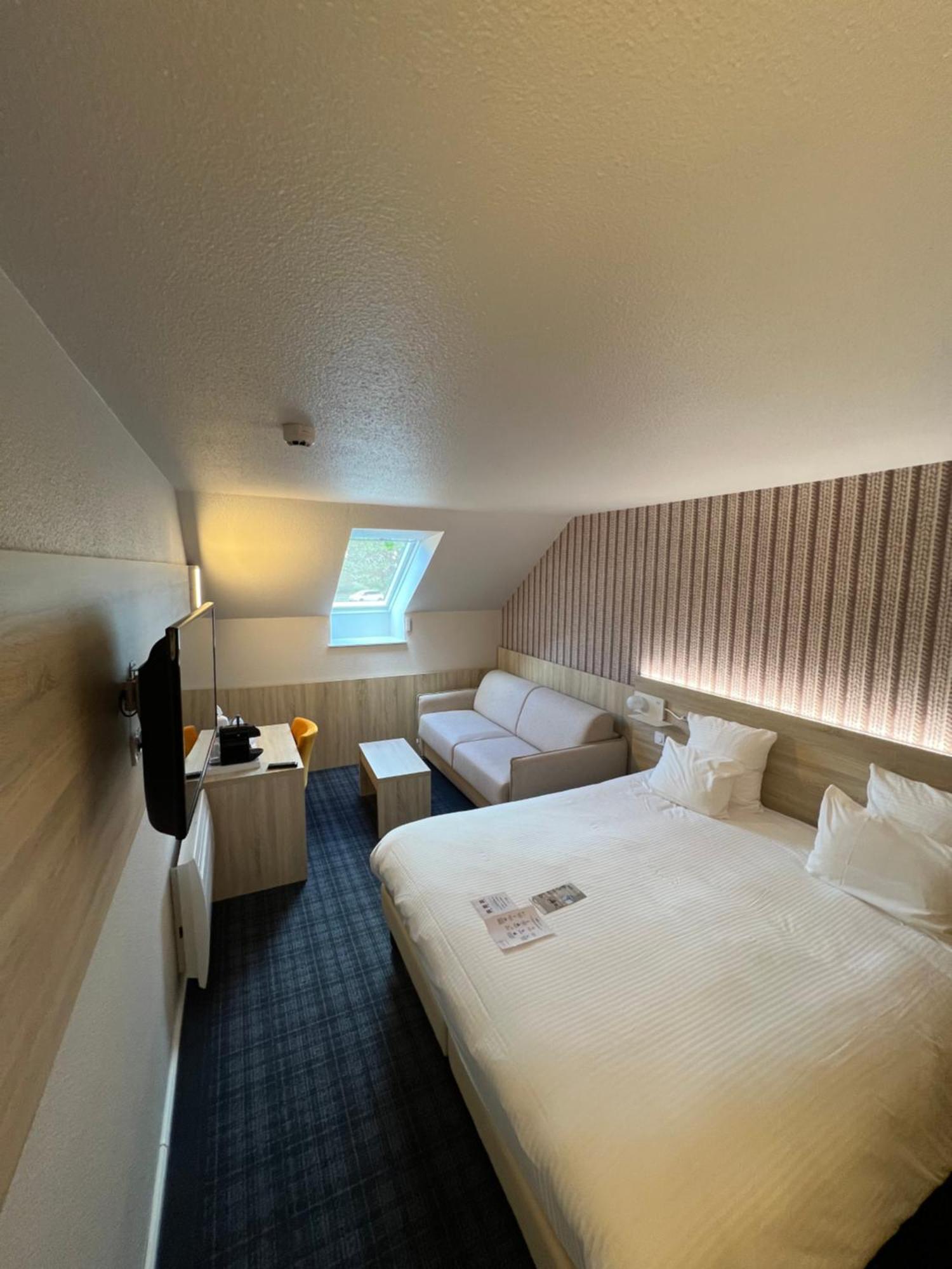 Brit Hotel Landivisiau Eksteriør bilde